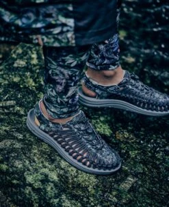 Keen Men's UNEEK Sneaker X ELNEST | Yakushima Forestra Camo -Fashion Boots Store KEEN M UNEEKxElnest Lifestyle PDP Single Left NoLogo