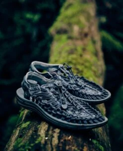 Keen Men's UNEEK Sneaker X ELNEST | Yakushima Forestra Camo -Fashion Boots Store KEEN M UNEEKxElnest Lifestyle PDP Single Right NoLogo