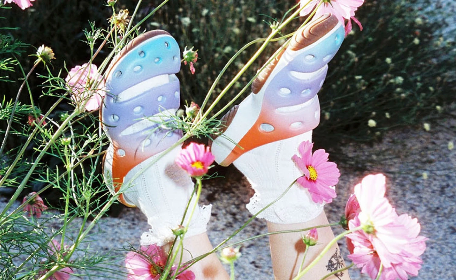 Keen Women's Yogui Arts Clog X Beci Orpin | Multi/Clearly Aqua 9 Keen Women's Yogui Arts Clog X Beci Orpin | Multi/Clearly Aqua - Image 7