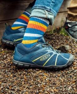 Keen Little Kids' Chandler 2 CNX Sneaker | Black/Red Carpet 15 Keen Little Kids' Chandler 2 CNX Sneaker | Black/Red Carpet -Fashion Boots Store KidsChandler2Lifestyle3 5532aa9d 0a5e 4e22 82fa 88224437ea53