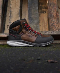 Keen Men's Red Hook Waterproof Boot (Soft Toe) | Tobacco/Black -Fashion Boots Store SDD 604 RedHook 1025618 Right Image