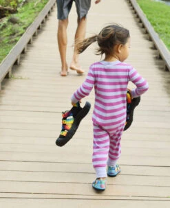 Keen Toddlers' Seacamp II CNX | Camo/Tillandsia Purple -Fashion Boots Store TotsSeacampLifestyleSingleRight 332aaa9b a40f 4c13 ab71 720edec25999