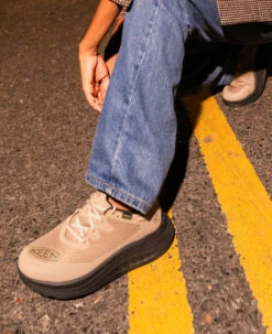 Keen Women's WK400 Waterproof Walking Shoe | Triple Black -Fashion Boots Store WK400 lifestyle WP Womens 2 de5c3da2 f02a 4434 939d 96184e674fba