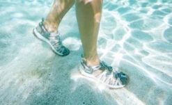 Keen Women's Whisper | Red Dahlia -Fashion Boots Store WhisperLifestylePDPDoublewide 7abec0db 1a4f 4224 8943 f800b1f7dfef